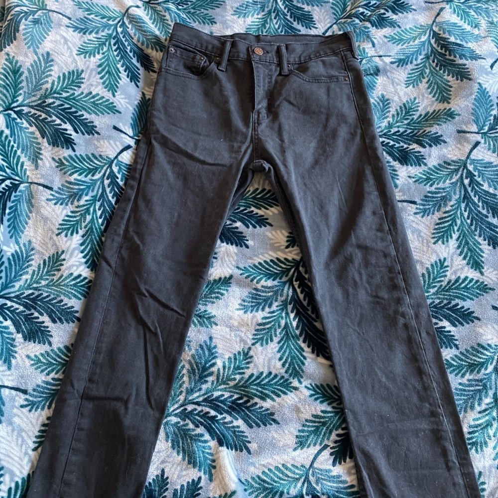 Black Vintage Levi's